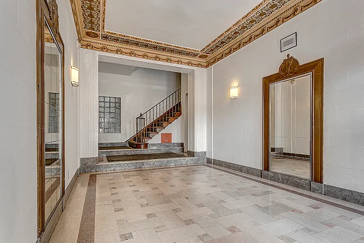 2240 Golden Gate Ave — Photo 21