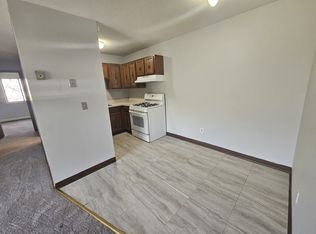 21 Dunlay St APT B10, New Britain, CT 06051