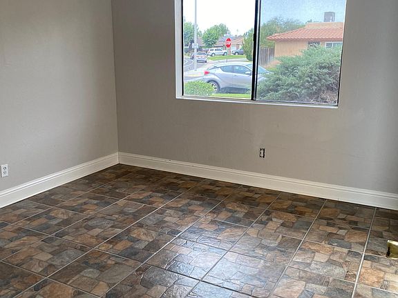 3rd bedroom/office downstairs