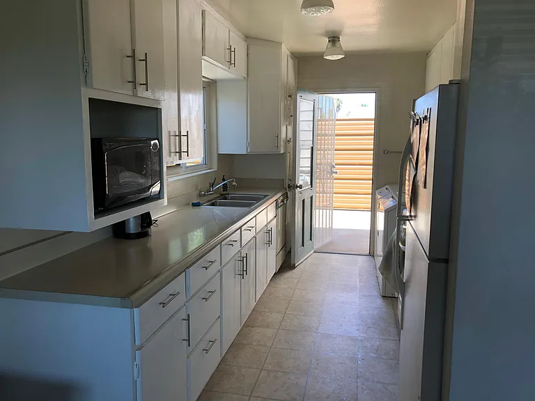 5382 Triana St — Photo 12