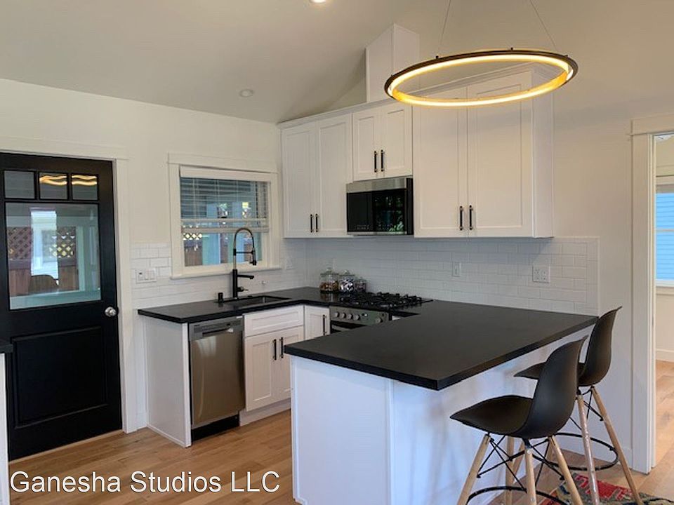 1st image of 664 E Sacramento St #8723232