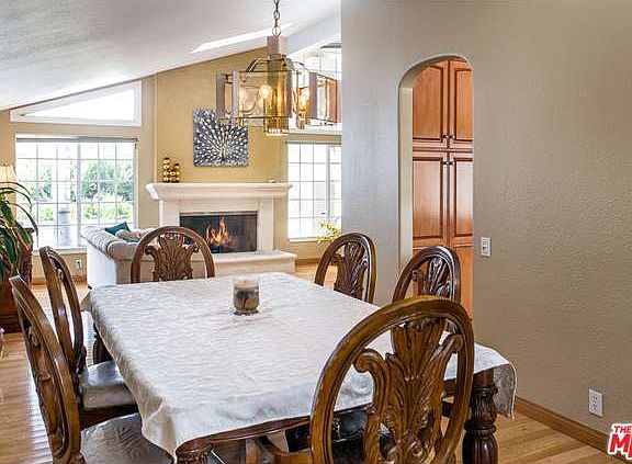3rd image of 3148 W Sierra Dr