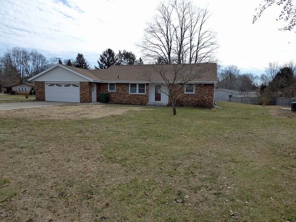 1st image of 401 Fairfield Dr