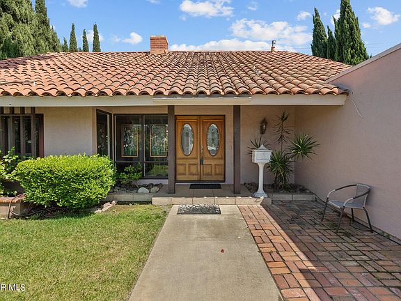 3rd image of 1422 Gracia St
