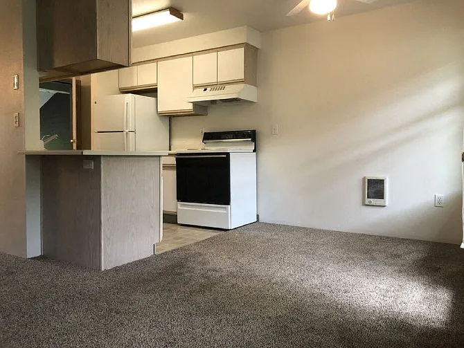 Barbur Heights Apartments — Photo 8