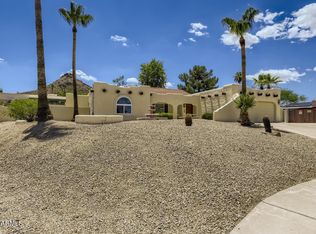 1927 E Betty Elyse Ln, Phoenix, AZ 85022