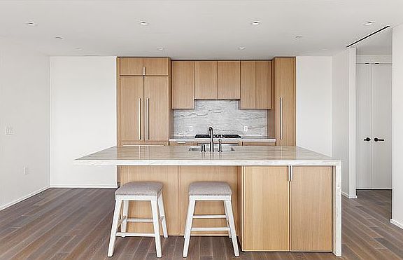 5th image of 543 W 122nd St #21E
