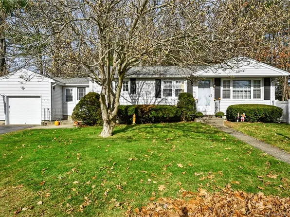 56 Myers Street, Putnam, CT 06260