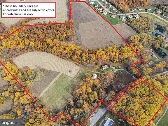 3rd image of 988 Kratz Rd