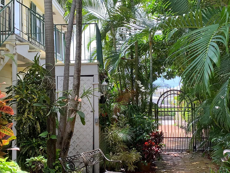 24 Marine Way — Photo 17