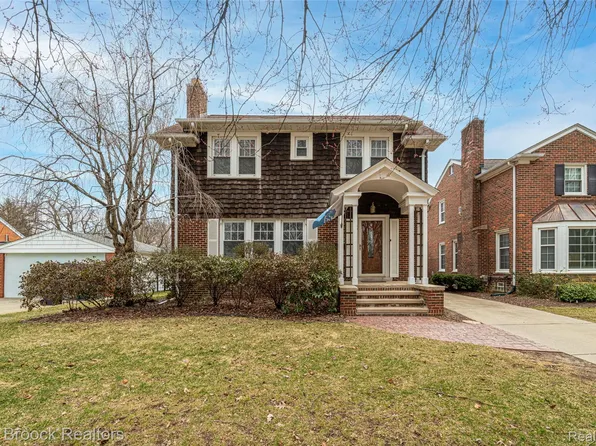 4311 Arlington Dr, Royal Oak, MI 48073