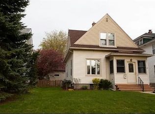 538 S 7th Ave, West Bend, WI 53095