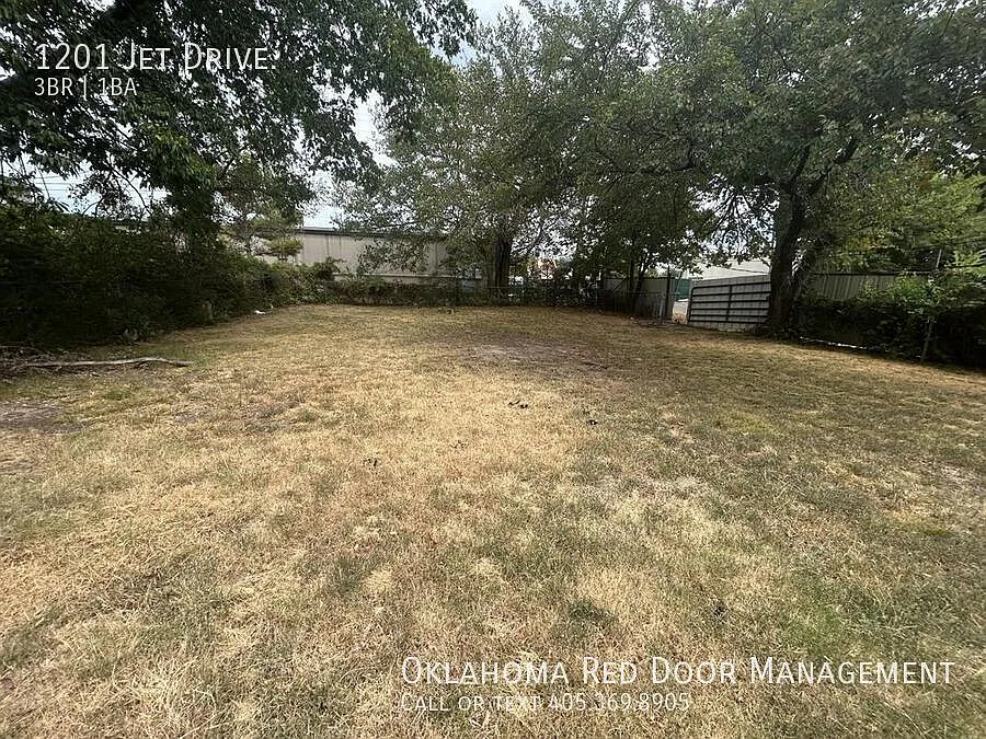 3 bed, 1032 sqft, $1,150 — Photo 3