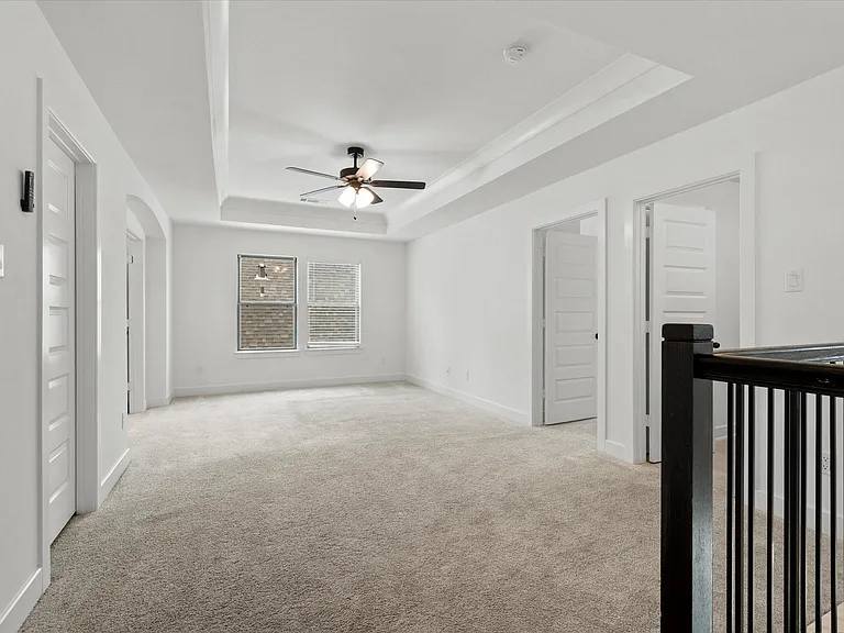1911 Golden Leaf Dr — Photo 23