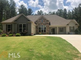 170 Woodmont Dr, Lagrange, GA 30241