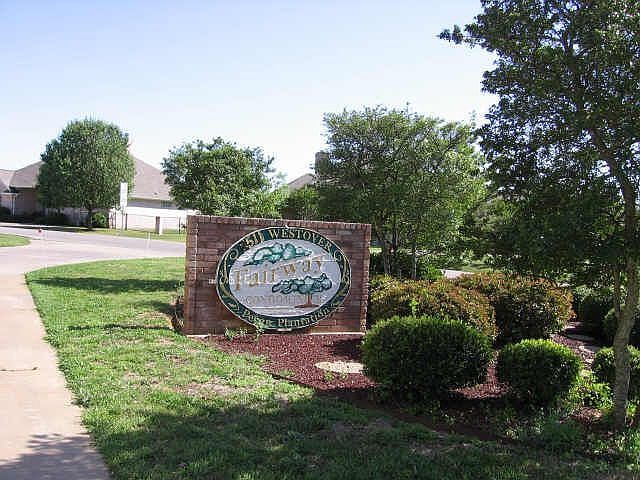 1st image of 8511 Westover Ct APT 119
