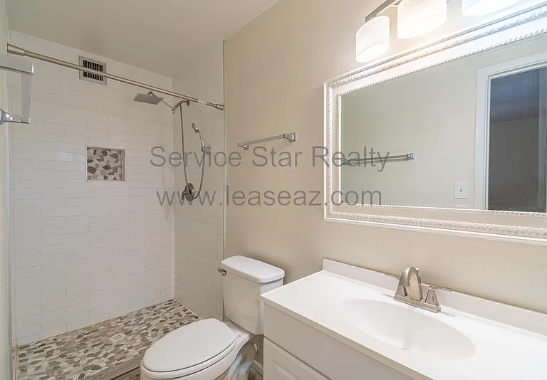 923 E Wesleyan Dr — Photo 17