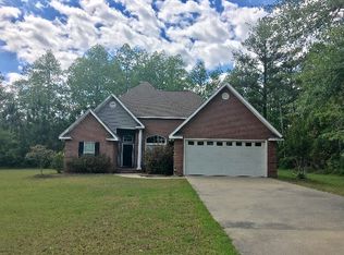 111 Rugglestone Dr, Jesup, GA 31546