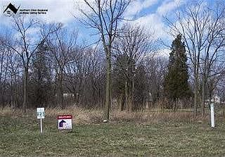 1st image of 144 Cottage Cove Dr