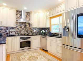 85 Maple Ave W, Higganum, CT 06441