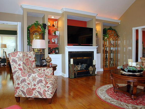 5th image of 10 Havenridge Ct