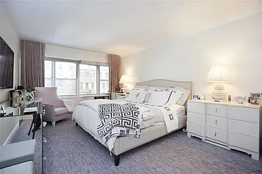 Sold by Qwest Residential Downtown LLC