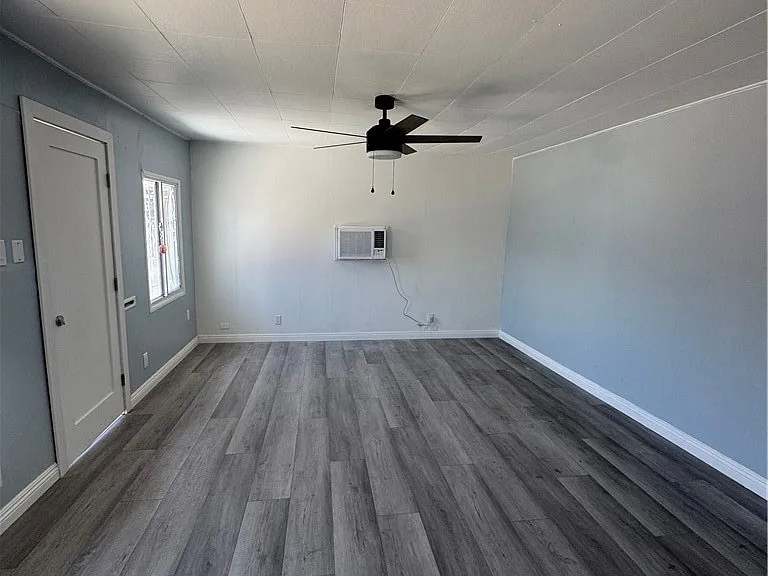 3520 W 111th Pl — Photo 17