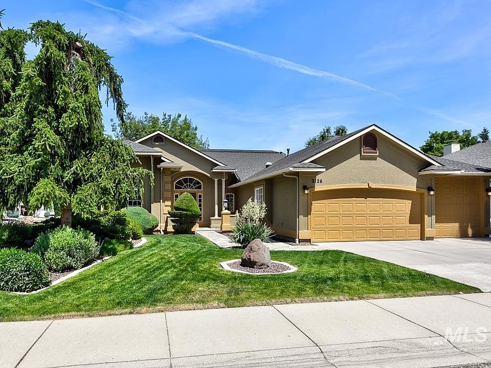 1st image of 2126 S Weimaraner Way