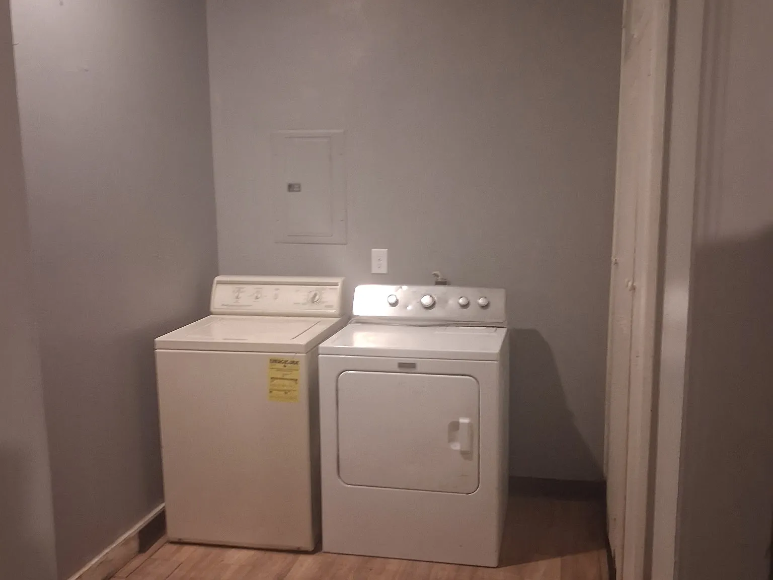 3 bed, $1,300 — Photo 3
