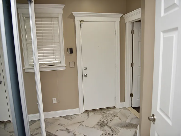 3714 Lincoln St #1 — Photo 4