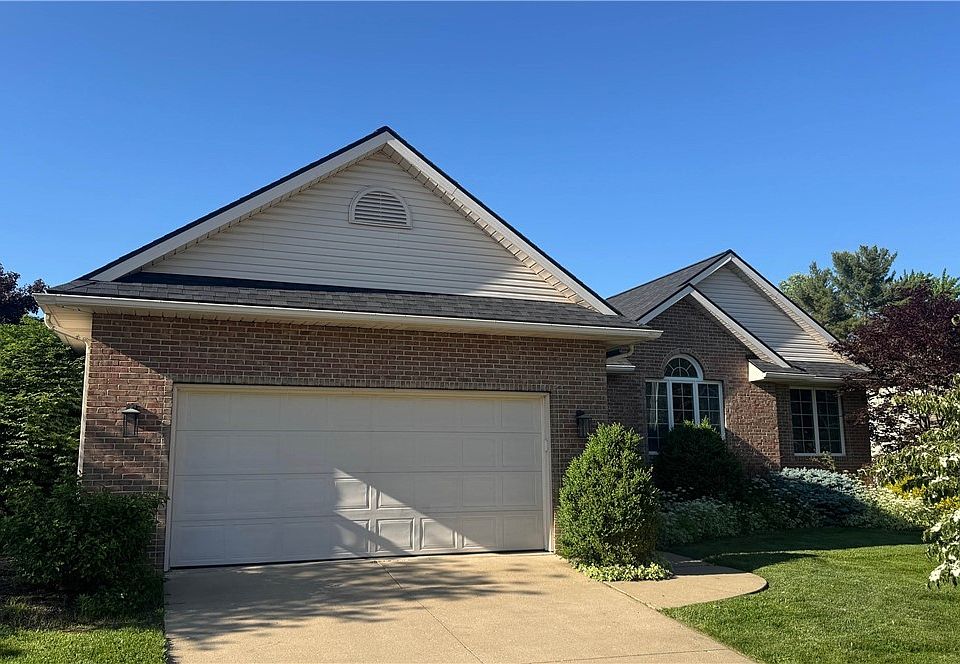 1st image of 411 Danberry Dr