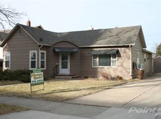 308 E 3rd Ave, Mitchell, SD 57301