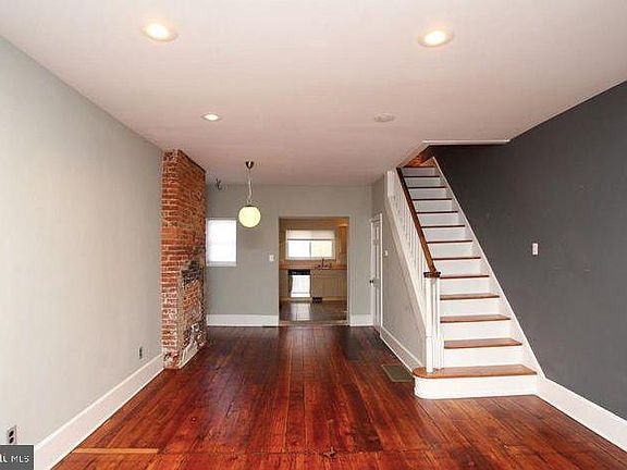 3rd image of 1417 Marlborough St
