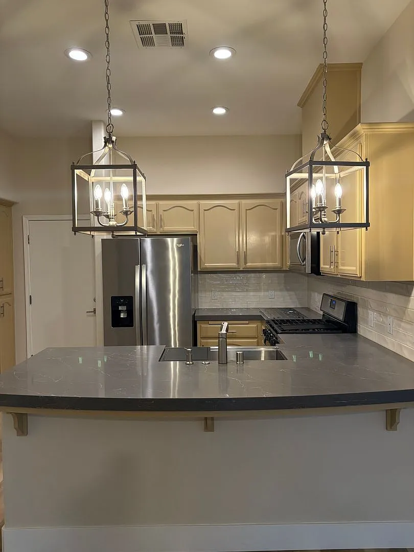 275.242 - Jp/Cp Development Inc.-275 — Photo 1