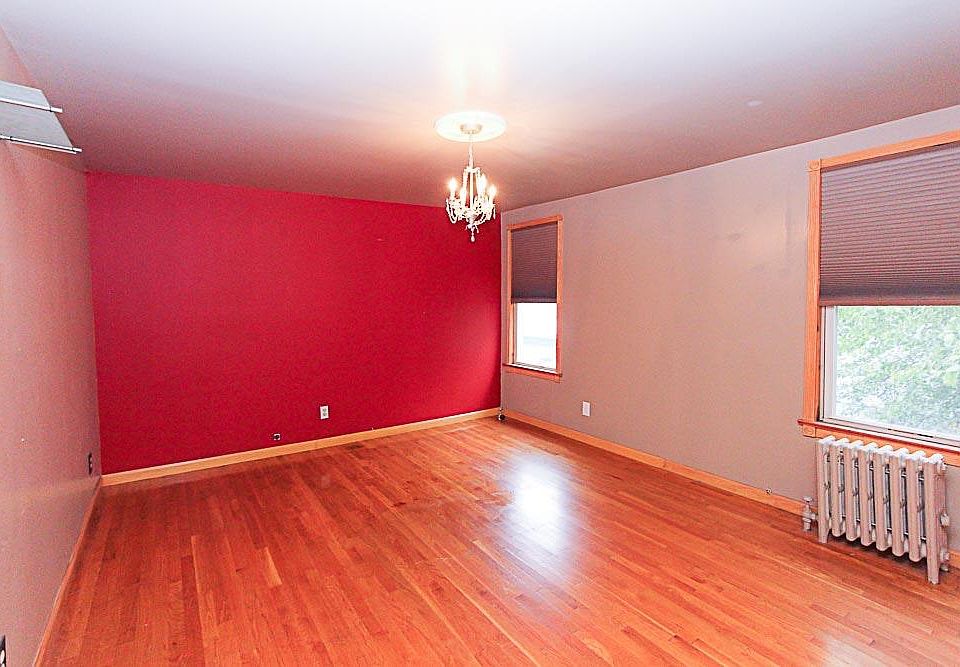 2nd image of 73 Rose St #1