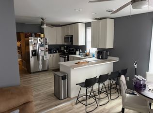 416 Lincoln St, Morris, IL 60450