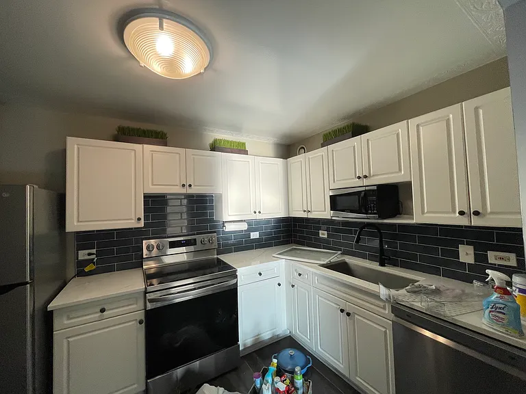 70 W Huron St #1805 — Photo 14