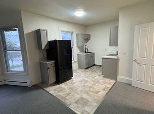 91 S Main St #B, Saint Albans, VT 05478
