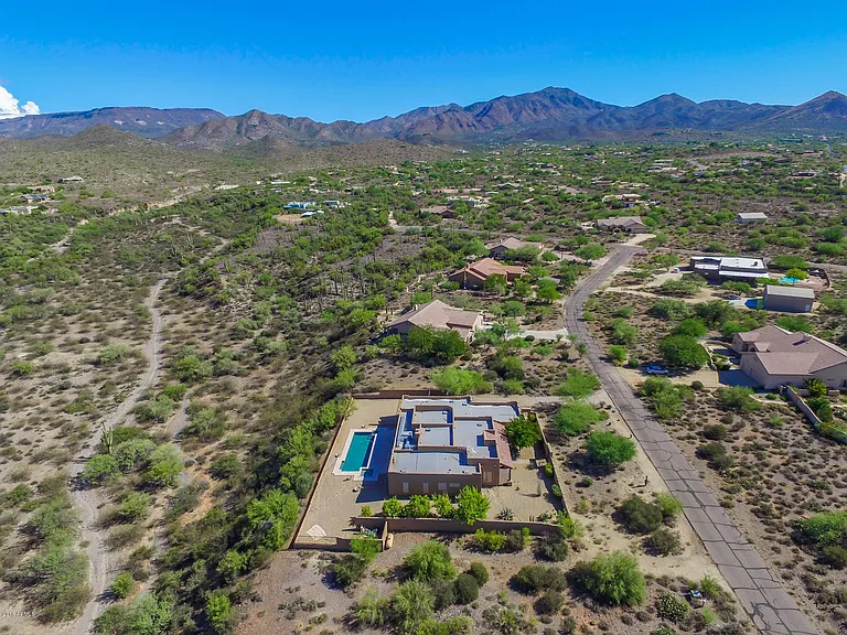 5872 E Red Dog Dr — Photo 39