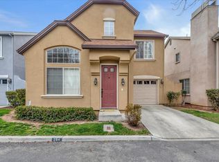 254 Holland Cir, Hollister, CA 95023