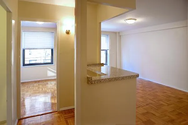 Sold by Fillmore | media 2