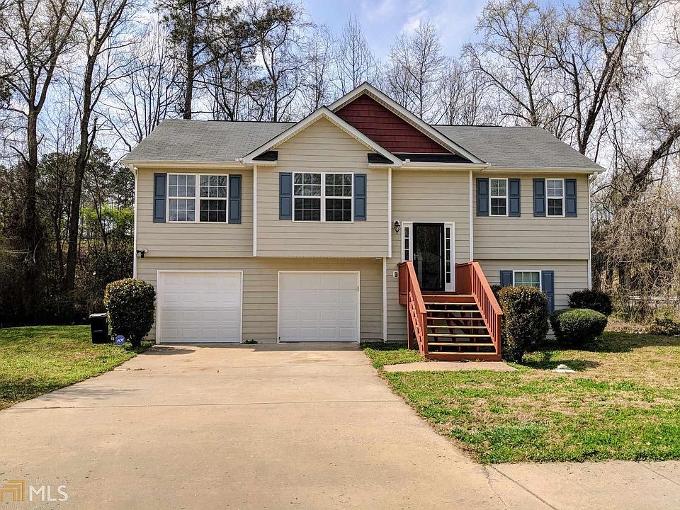 2nd image of 301 Willow Way