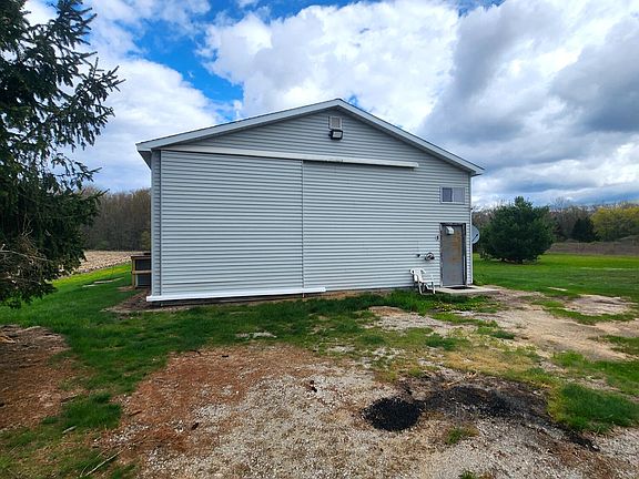 5th image of 169 E Olson Rd