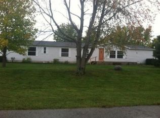 200 S Garden St, Brook, IN