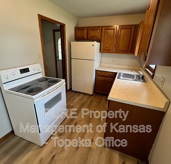 641 SW Oakley Ave — Photo 6