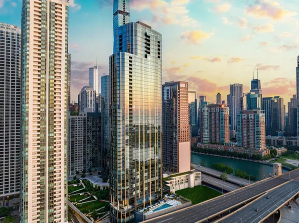 211 N Harbor Dr #3703, Chicago, IL 60601