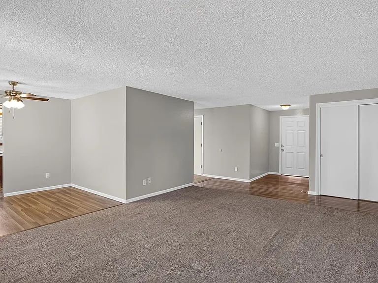 785 SW Bella Vista Pl — Photo 5