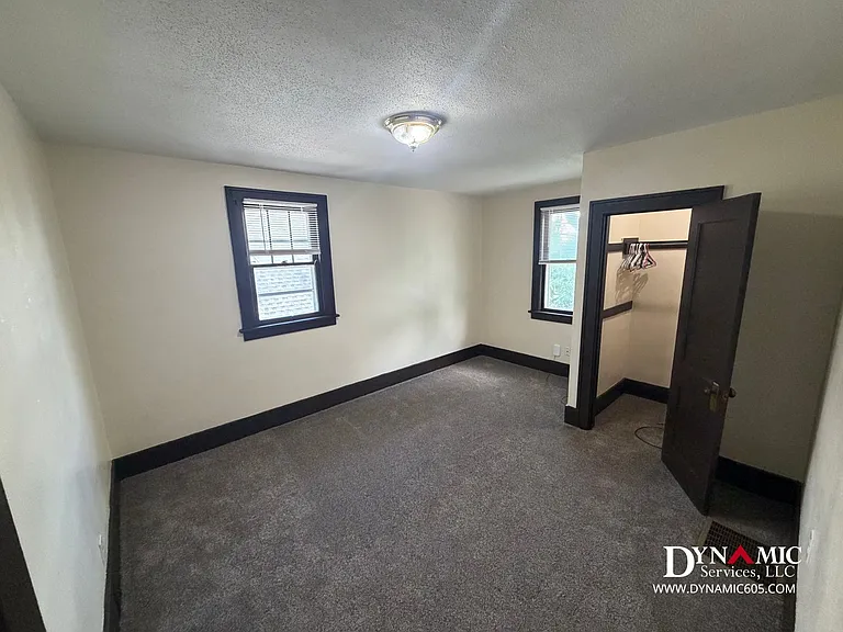 730 1/2 S Spring Ave — Photo 22