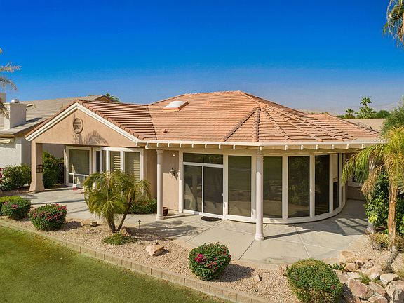 3rd image of 78175 Sunrise Canyon Ave