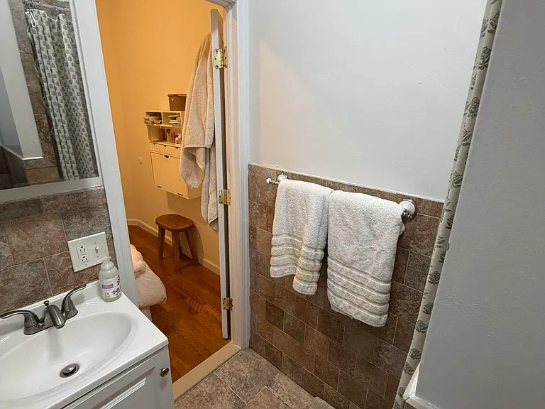 405 E 90th St #5B — Photo 19